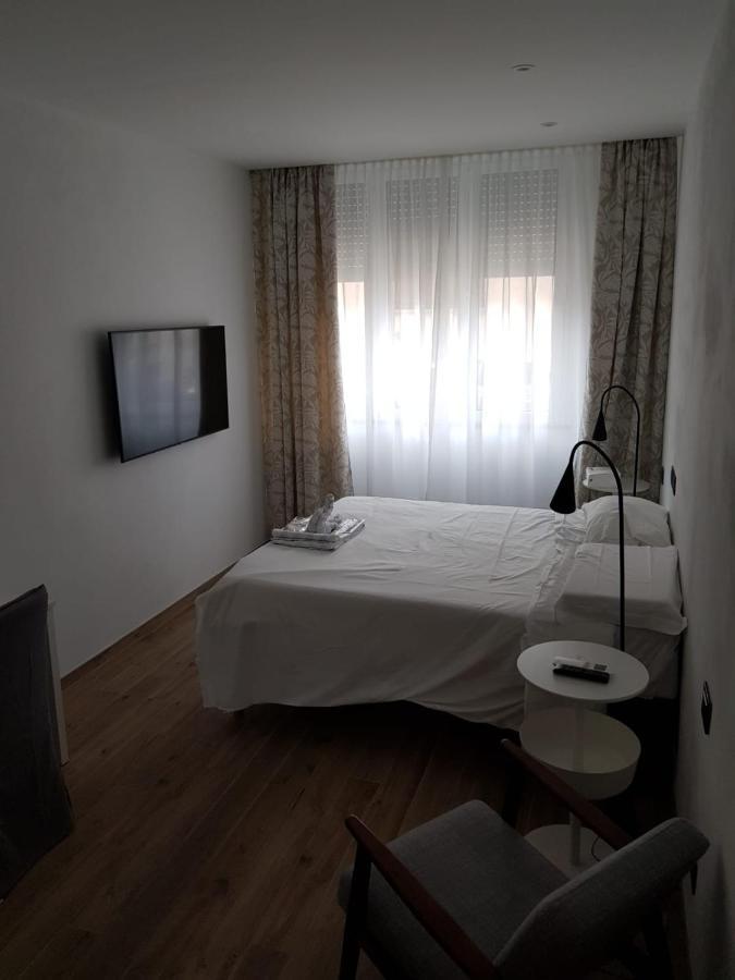 Apartments For You San Donato Milanese Luaran gambar