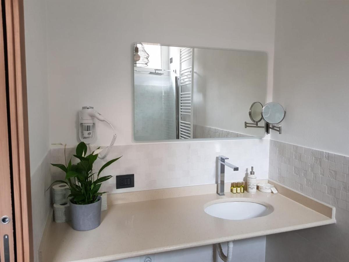 Apartments For You San Donato Milanese Luaran gambar